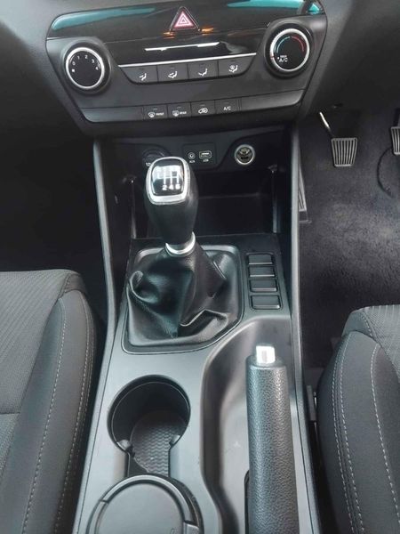 2018-Hyundai-Tucson-20-Premium_13