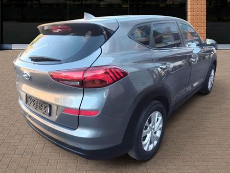 2018-Hyundai-Tucson-20-Premium_3