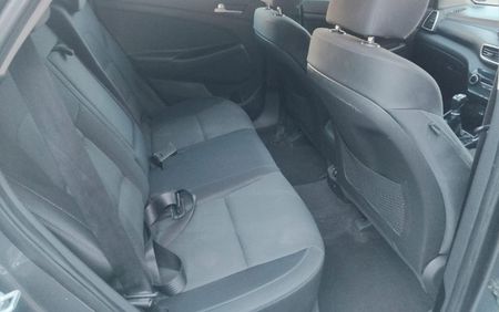 2018-Hyundai-Tucson-20-Premium_8