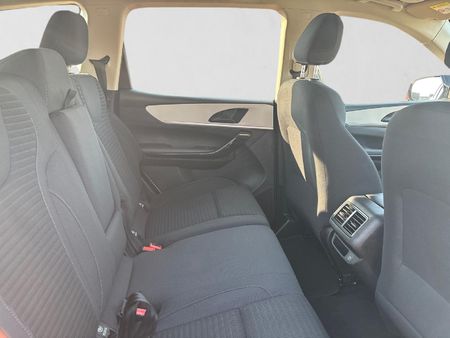 2023-Mahindra-XUV-700-20-AX5-Auto_16