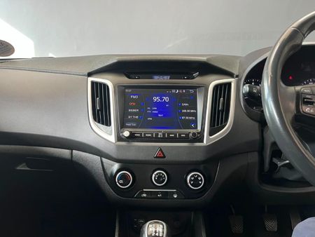 2018-Hyundai-Creta-16-Executive_17