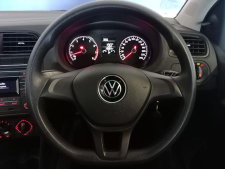 2023-Volkswagen-Polo-Vivo-14-Trendline-5-dr_14