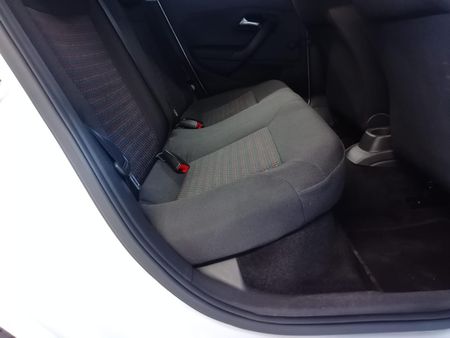 2023-Volkswagen-Polo-Vivo-14-Trendline-5-dr_27