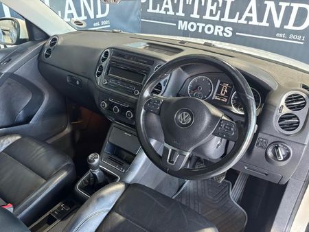 2013-Volkswagen-Tiguan-20-TDI-Bluemotion-Trend-Fun_9