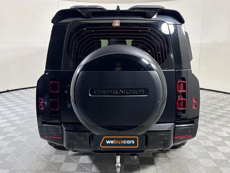 2022-Land-Rover-Defender-130-D300-X-Dynamic-HSE_16