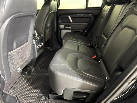 2022-Land-Rover-Defender-130-D300-X-Dynamic-HSE_3