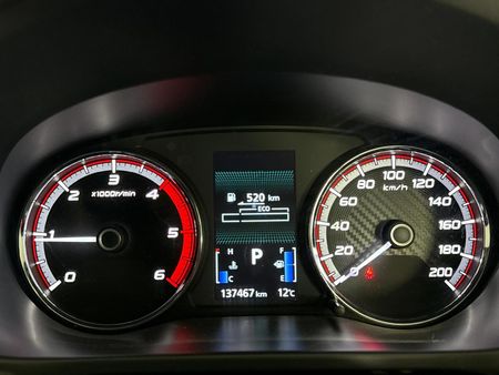 2022-Mitsubishi-Triton-24-Di-Dc-Auto-Double-Cab_2