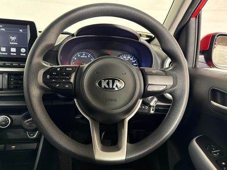 2021-Kia-Picanto-10-Street-Auto_10