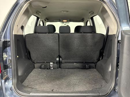 2010-Daihatsu-Terios_13