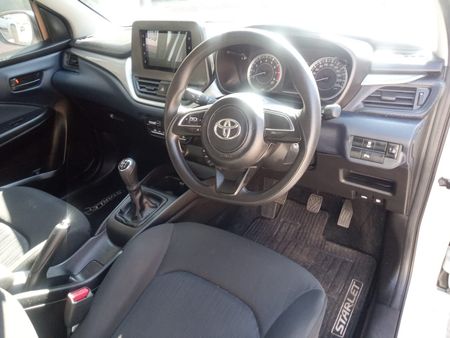 2024-Toyota-Starlet-15-XS_6