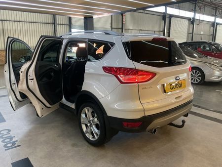 2014-Ford-Kuga-20-TDCi-Titanium-AWD-Auto_4