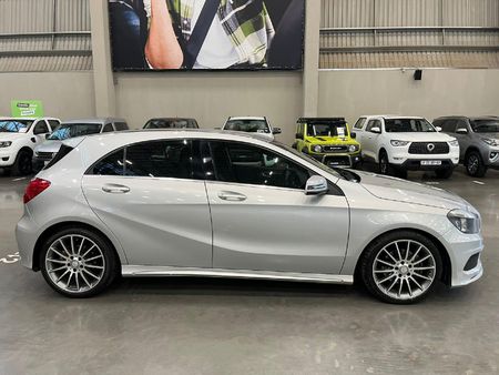 2014-Mercedes-Benz-A-Class-A-180-BE-AMG-Sport-Auto_1