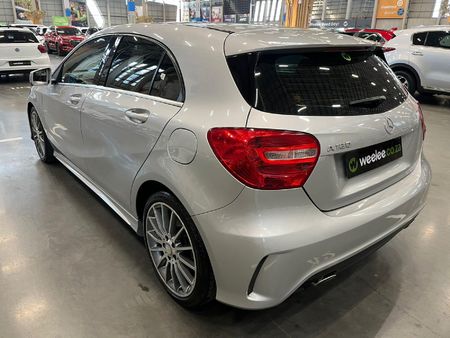 2014-Mercedes-Benz-A-Class-A-180-BE-AMG-Sport-Auto_4