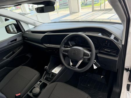 2026-Volkswagen-Caddy-Cargo-16i-81kw-Panel-Van_2