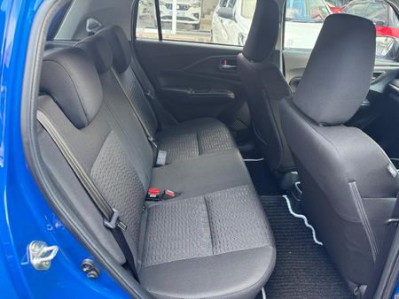 2026-Suzuki-Swift-12-GLX_17
