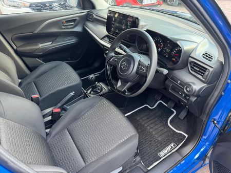 2026-Suzuki-Swift-12-GLX_8