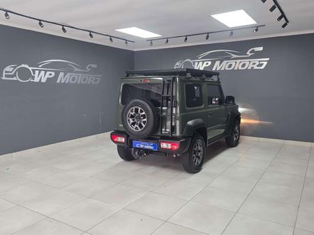 2022-Suzuki-Jimny-15-GLX_7