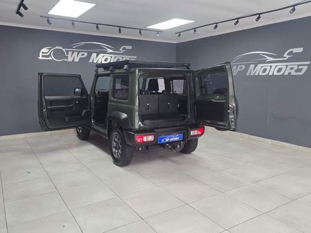 2022-Suzuki-Jimny-15-GLX_8