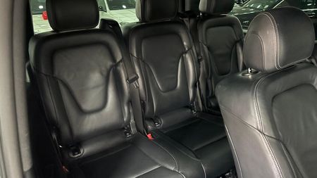 2019-Mercedes-Benz-V-Class-V-250d-Avantgarde-Auto_6