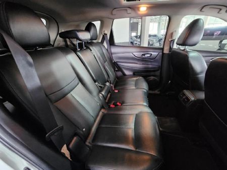 2020-Nissan-X-Trail-25-Tekna-4x4-Auto-7-seat_12