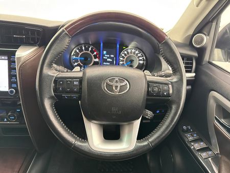 2020-Toyota-Fortuner-28-GD-6-Epic-Auto_11