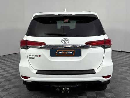 2020-Toyota-Fortuner-28-GD-6-Epic-Auto_17