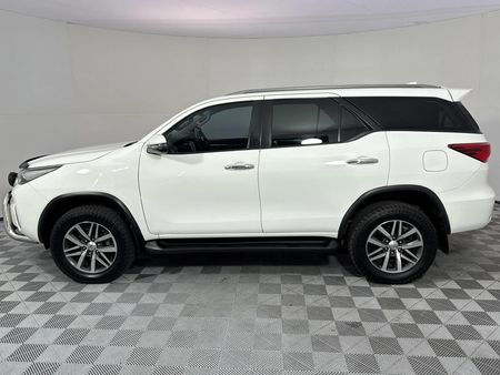 2020-Toyota-Fortuner-28-GD-6-Epic-Auto_18