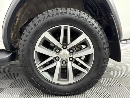 2020-Toyota-Fortuner-28-GD-6-Epic-Auto_6