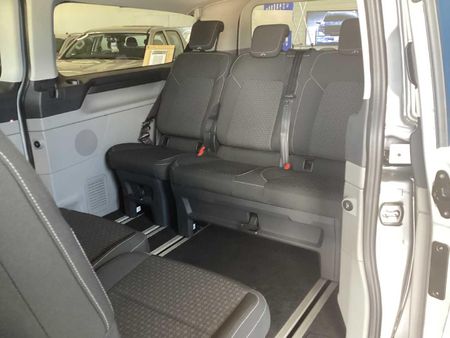 2026-Ford-Tourneo-Custom-20-TDCi-LWB-Trend-Auto_10