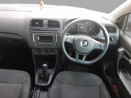 2021-Volkswagen-Polo-Vivo-14-Trendline-5-dr_11