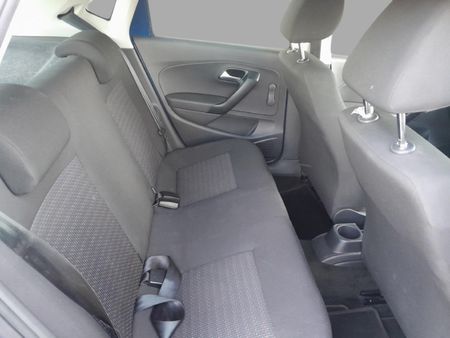 2021-Volkswagen-Polo-Vivo-14-Trendline-5-dr_15