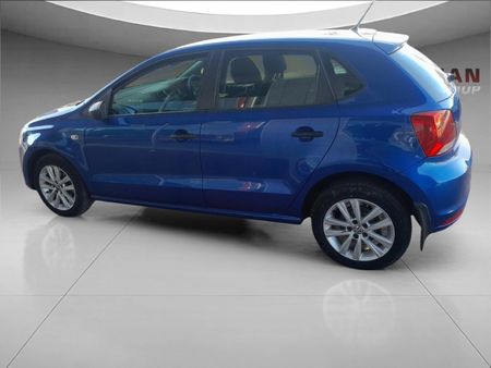 2021-Volkswagen-Polo-Vivo-14-Trendline-5-dr_5