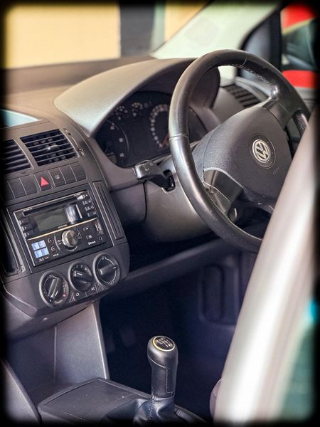 2005-Volkswagen-Polo-19-TDI-3-dr-Sportline_13