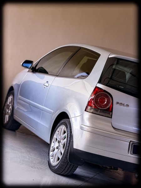 2005-Volkswagen-Polo-19-TDI-3-dr-Sportline_3
