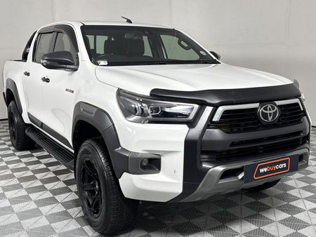 2022-Toyota-Hilux-28-GD-6-Raised-Body-Legend-4x4-Double-Cab_14