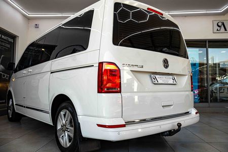 2016-Volkswagen-Caravelle-T6-20-BiTDI-Comfortline-Auto_7