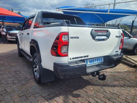2024-Toyota-Hilux-28-GD-6-Raider-4x4-Auto-Double-Cab_14