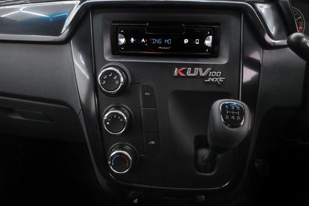 2021-Mahindra-KUV-100-12-K2-Dare_12