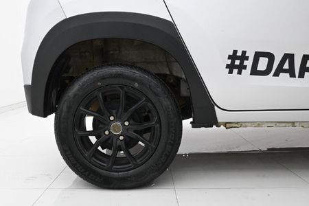 2021-Mahindra-KUV-100-12-K2-Dare_4