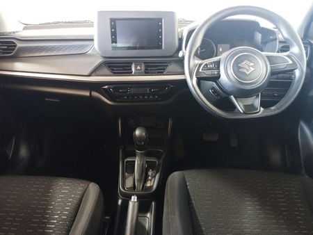 2025-Suzuki-Swift-12-GL-Auto_10