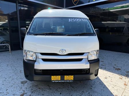 2026-Toyota-Quantum-27-Sesfikile-16-seat_1