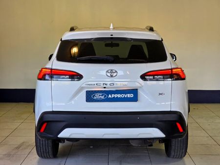 2023-Toyota-Corolla-Cross-18-XS_9