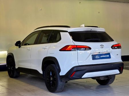 2023-Toyota-Corolla-Cross-18-XS_8