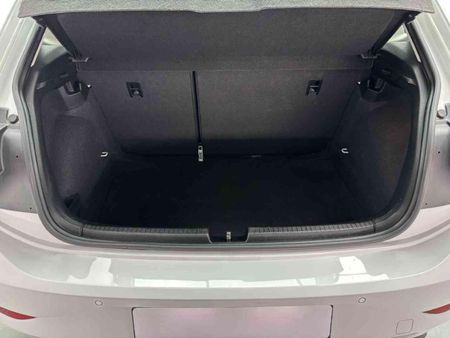 2025-Volkswagen-Polo-10-TSI-Life-Auto-DSG_18