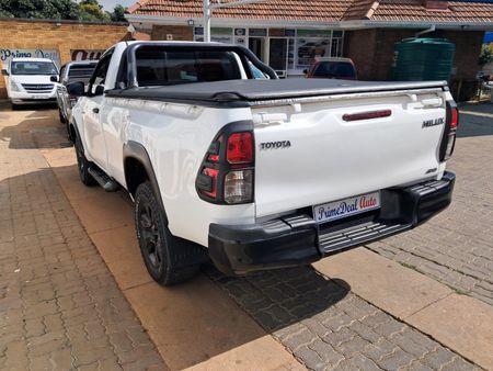 2019-Toyota-Hilux-24-GD-6-SRX-4x4-Auto-Single-Cab_6