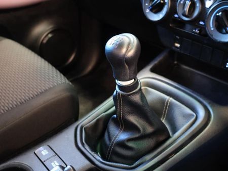 2021-Toyota-Hilux-24-GD-6-Raider-4x4-Double-Cab_18