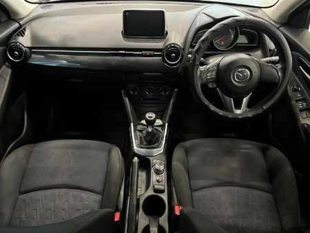 2015-Mazda-2-15-Dynamic-5-dr_9