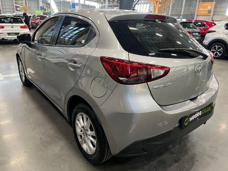 2015-Mazda-2-15-Dynamic-5-dr_4