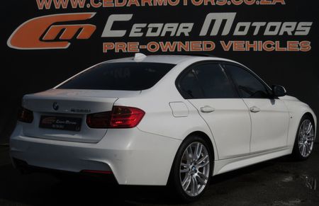 2012-BMW-3-Series-320i-M-Sport-Auto_9