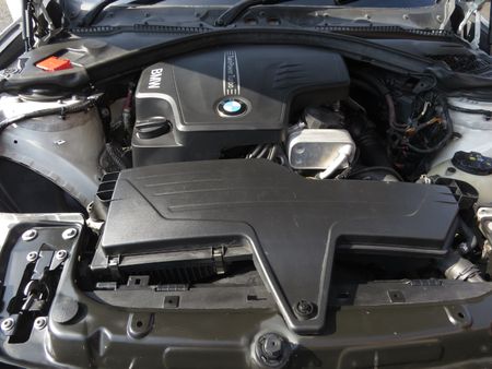 2012-BMW-3-Series-320i-M-Sport-Auto_20